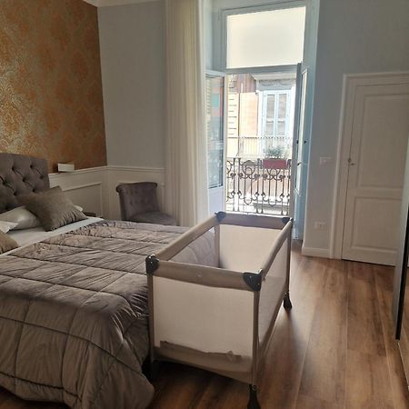 Ferienwohnung Dimora Luxury Alessia Bari Exterior foto