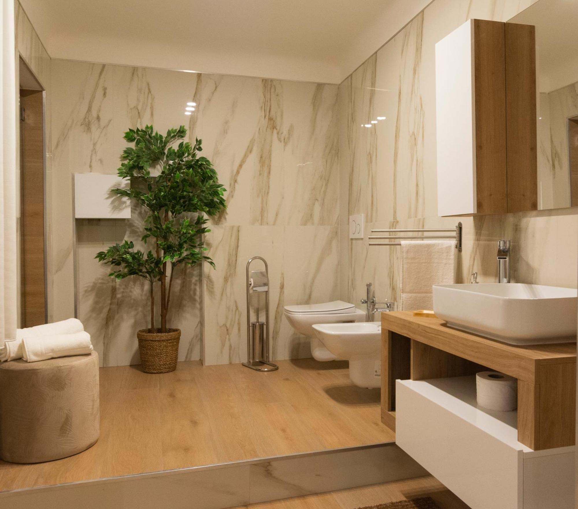 Ferienwohnung Dimora Luxury Alessia Bari Exterior foto